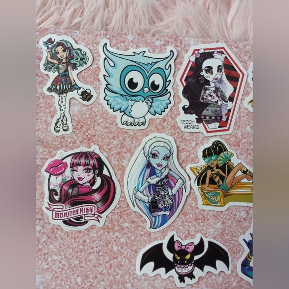 Monster High sticker packs! 2 packs of 12 each! - Picture 2 of 6
